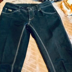 KUHL Ladies Black Outdoor Pants - SO COOL !